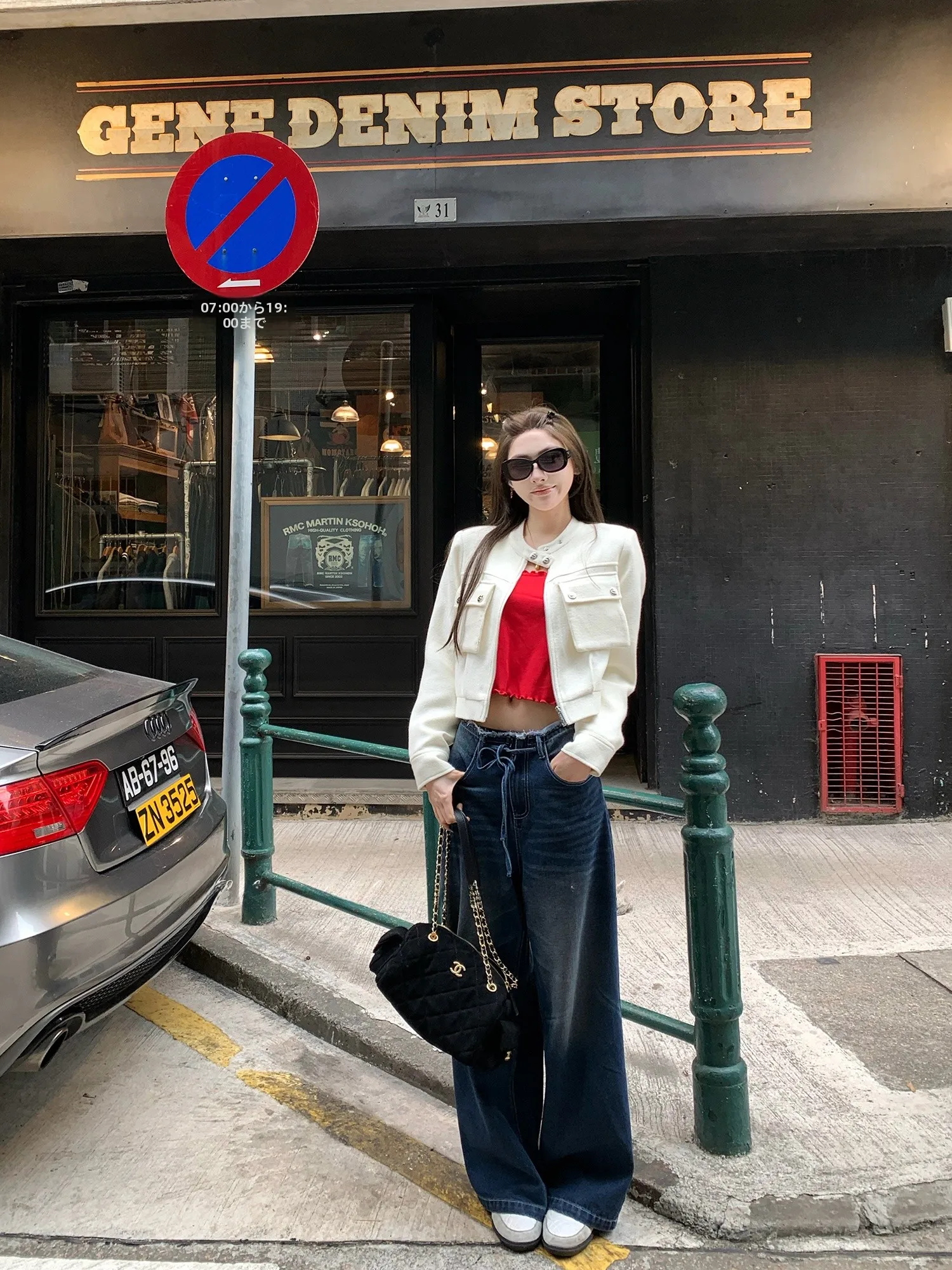 

F Project Bella Style Short Motorcycle Jacket Women's round Neck Outerwear Spring Versatile Light Luxury Fashion Design