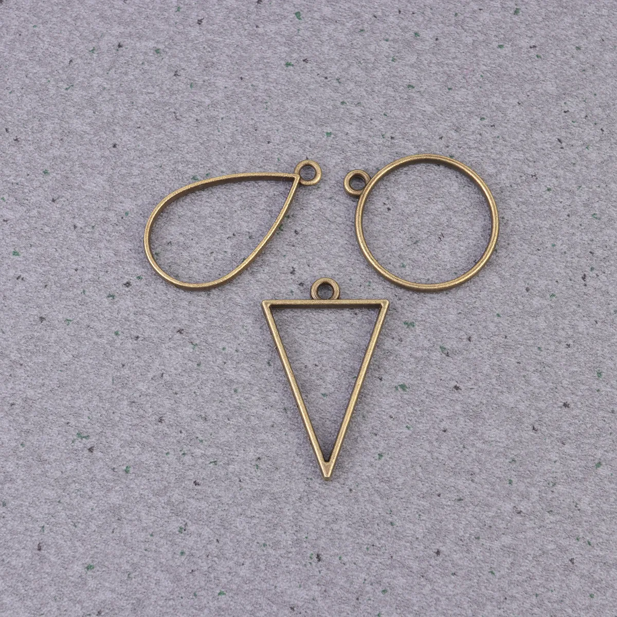 

DIY Craft Pendant Jewellery Making Kit Pendants Frames Jewelry Accessories Beads Charms