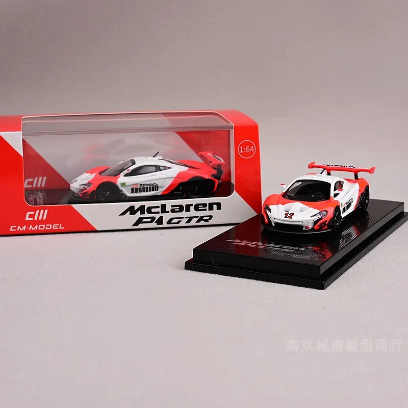 CM Model 1/64 Model Car P1 GTR Limited Edition Diecast Super Car Racing Car Gift for Hobby Collection With Display Case