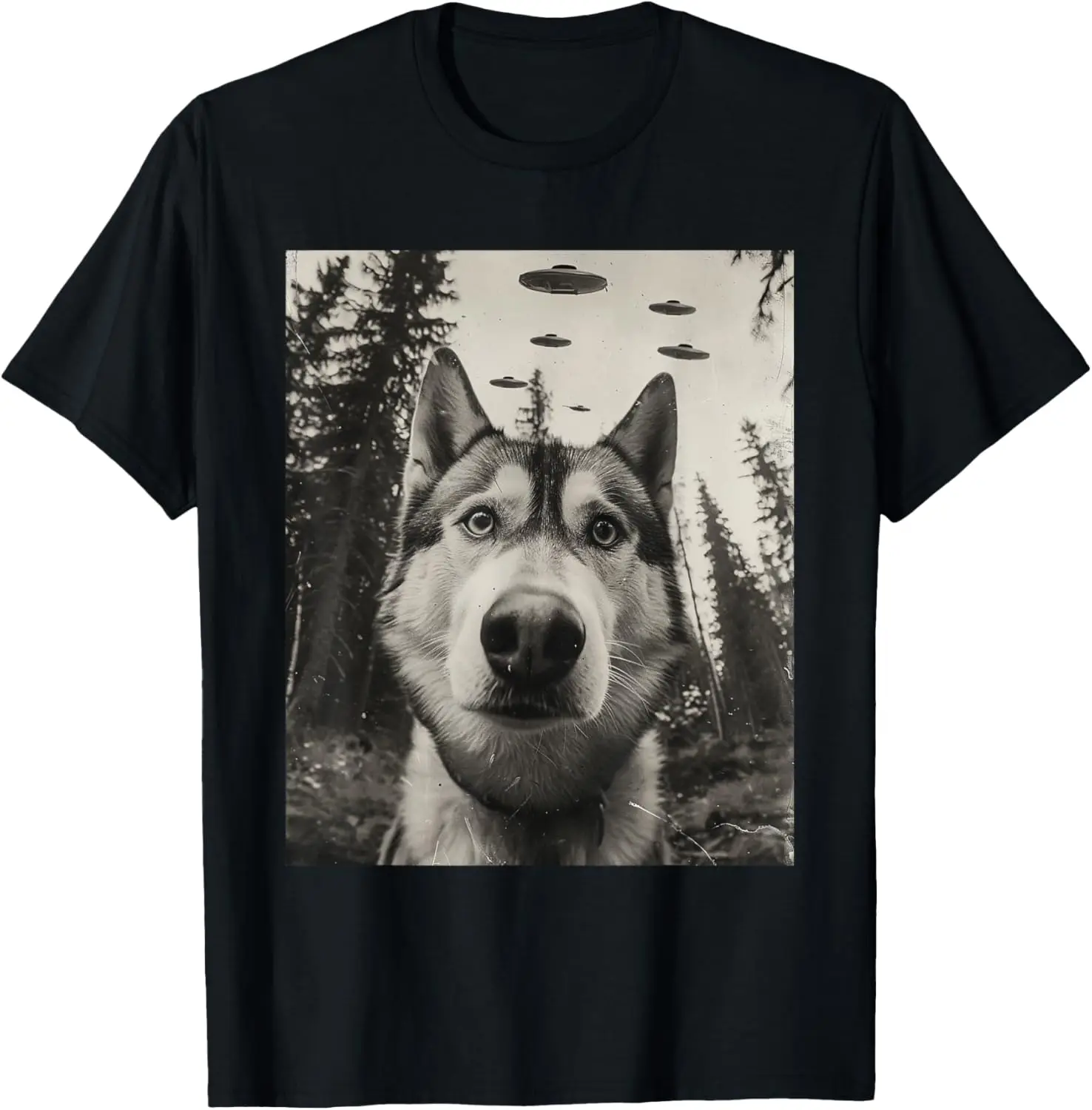 Dog Mom Dad - Funny Alien Selfie Husky UFO T-Shirt