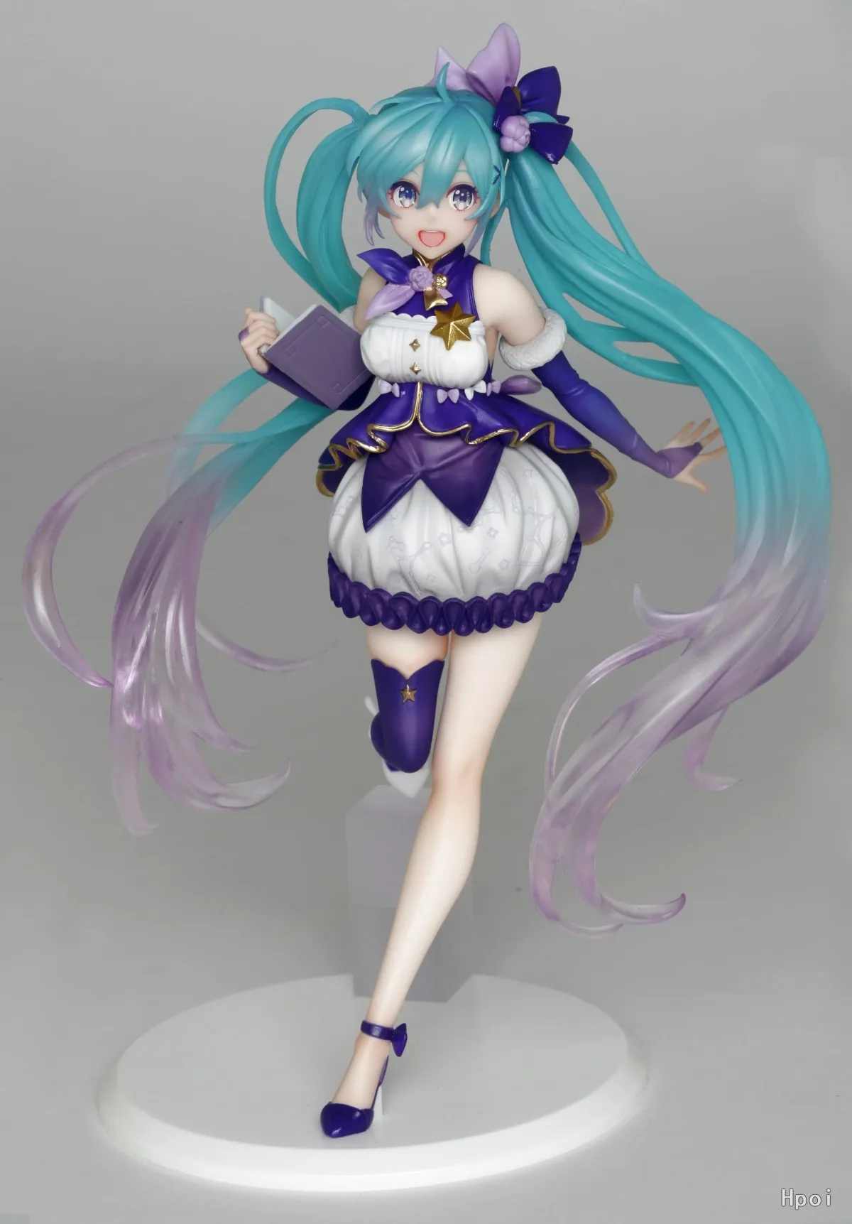 20CM Hatsune Miku Anime Figure bella ragazza cantante vestito viola canto Costume modello bambole giocattolo collezione regalo modello bambola