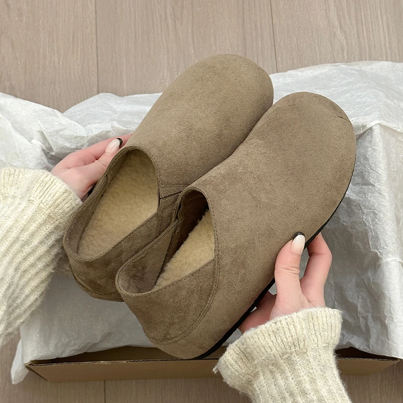 

Fleece Lined Women Loafer Flats Shoes Concise Round Toe Slip On Shoes Outdoor Comfort Warm Cotton Shoes For Autumn Winter