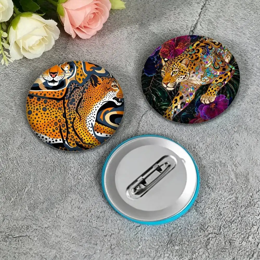 Egypt Colorful Abstract Tiger And Leopard 25 32 44 58 75mm Badges Personalized Round Brooches Pins Accessory Gift