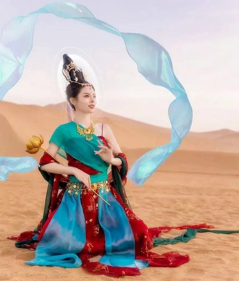 

Дуньхуан костюм для путешествий, экзотическое королевство, наряд принцессы, пустынное летящее небо, ханьфу, этническая танцевальная одежда FeiTian TP044