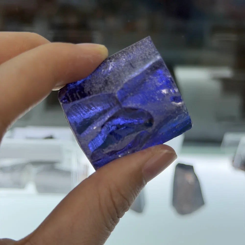 500G Tanzanite Blue Synthetic Cubic Zirconia Rough Raw Material Uncut CZ Gemstone for Jewelry Faceting Making