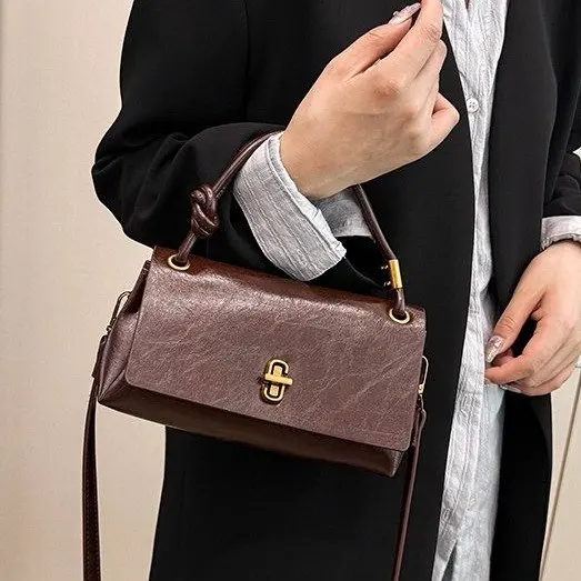 

Мягкая сумка для подгузников с дышащим ремнем, эффективно снижающая давление на плечи при длительном использовании на улице