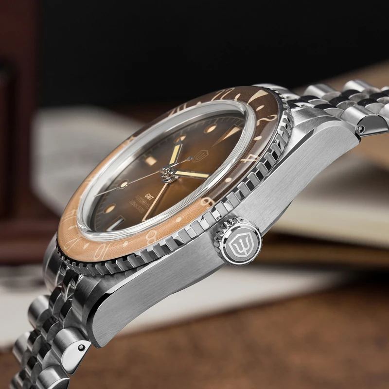 Watchdives WD6542 ใหม่นาฬิกา NH34 การเคลื่อนไหวทางกล GMT นาฬิกาผู้ชายแซฟไฟร์คริสตัล 10 บาร์กันน้ำส่องสว่าง 38 มม.นาฬิกาควอตซ์