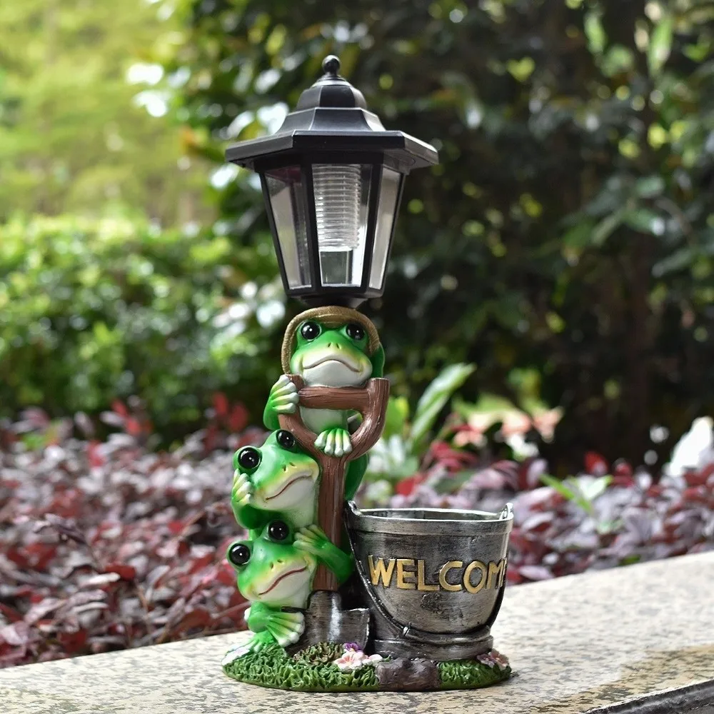 Resin Frog Statue Solar Light Lifelike Weatherproof Frog Plant Pot Light Animal Figurine Decorative Solar Frog Lamp Lawn Decor