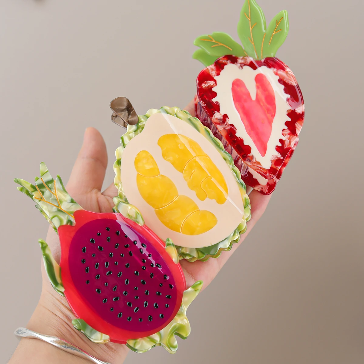 

1 piece personalised cut open novelty strawberry durian Dragon fruit hair claw clip for summer holiday
