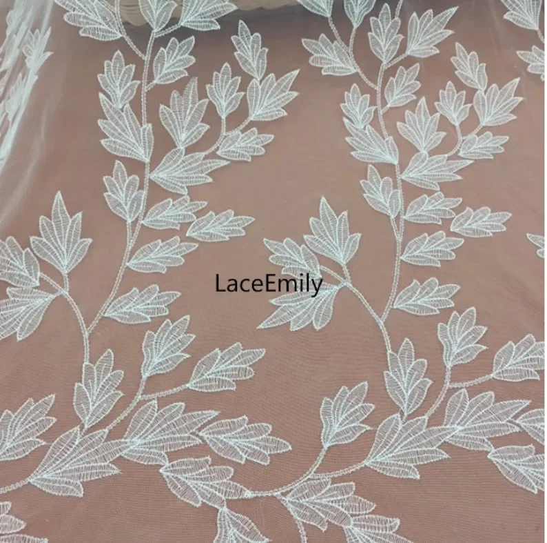 

Кружевная ткань с вышивкой в виде листьев цвета слоновой кости, мягкая тюлевая ткань с цветочным узором для девочек, платье-пачка, свадебное платье, скатерть, кружево 1 ярд