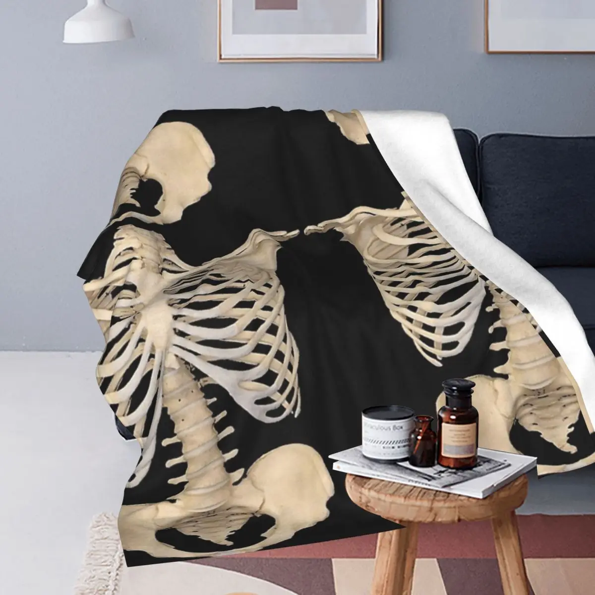 Halloween Gothic Anatomy Rib Cage Bones Human Skeleton Blanket Soft Flannel Throw Blanket Plush for Bed Living room Home Sofa