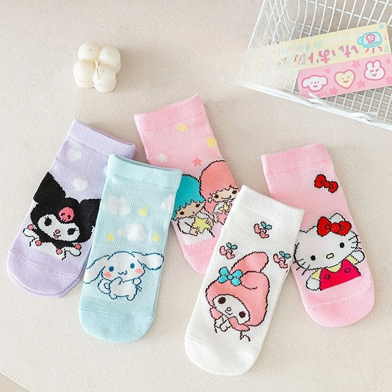 

Kawaii Kuromi My Melody Cinnamoroll Hello Kitty Sanrio Children Lovely Cartoon Comfortable Socks Medium Tube Sock Gift for Girls