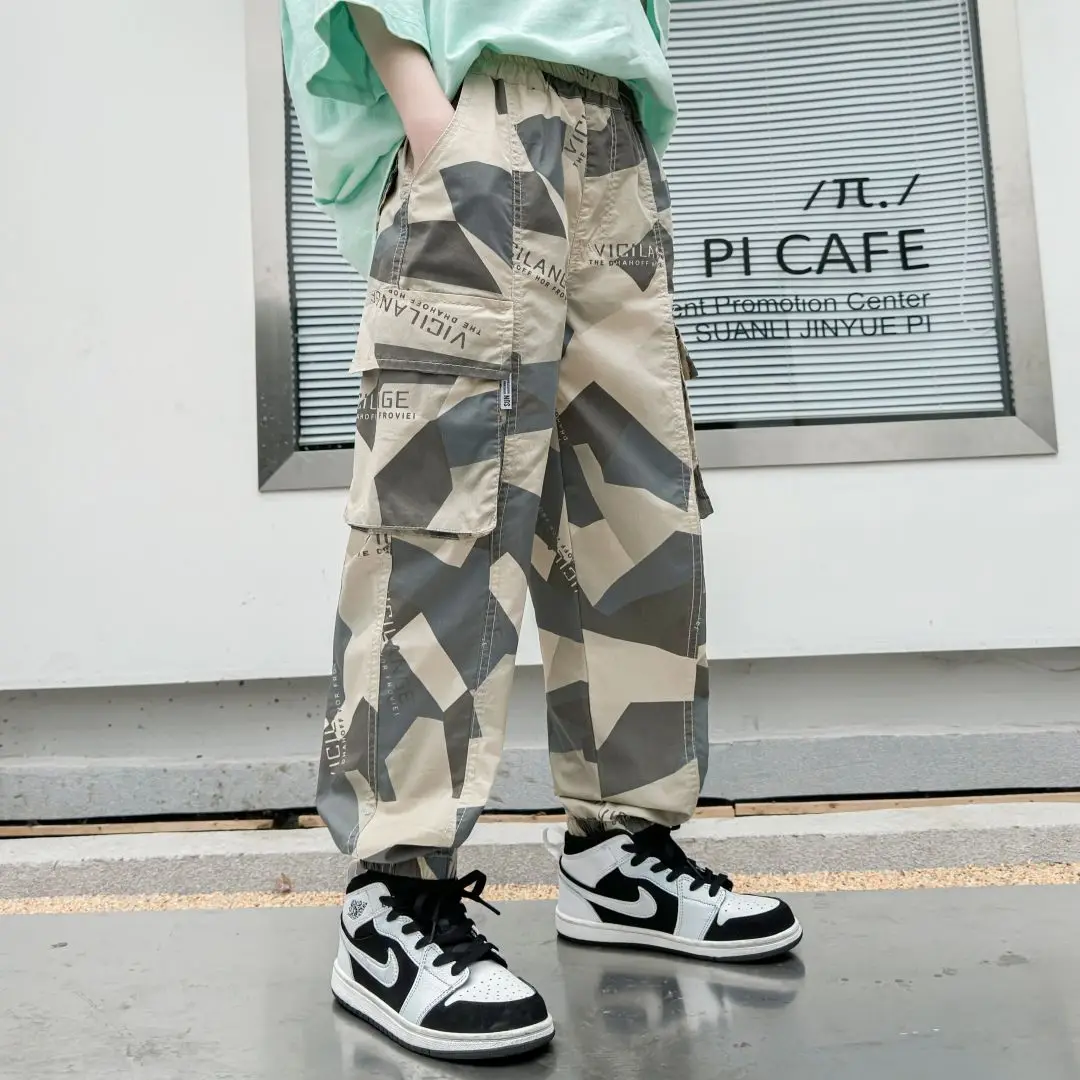 

2025 Summer Boys' Camouflage Cargo Pants Quick-Dry, Loose Casual Kids' Pants with Mosquito Repellent, Trendy Outdoor Sportswear