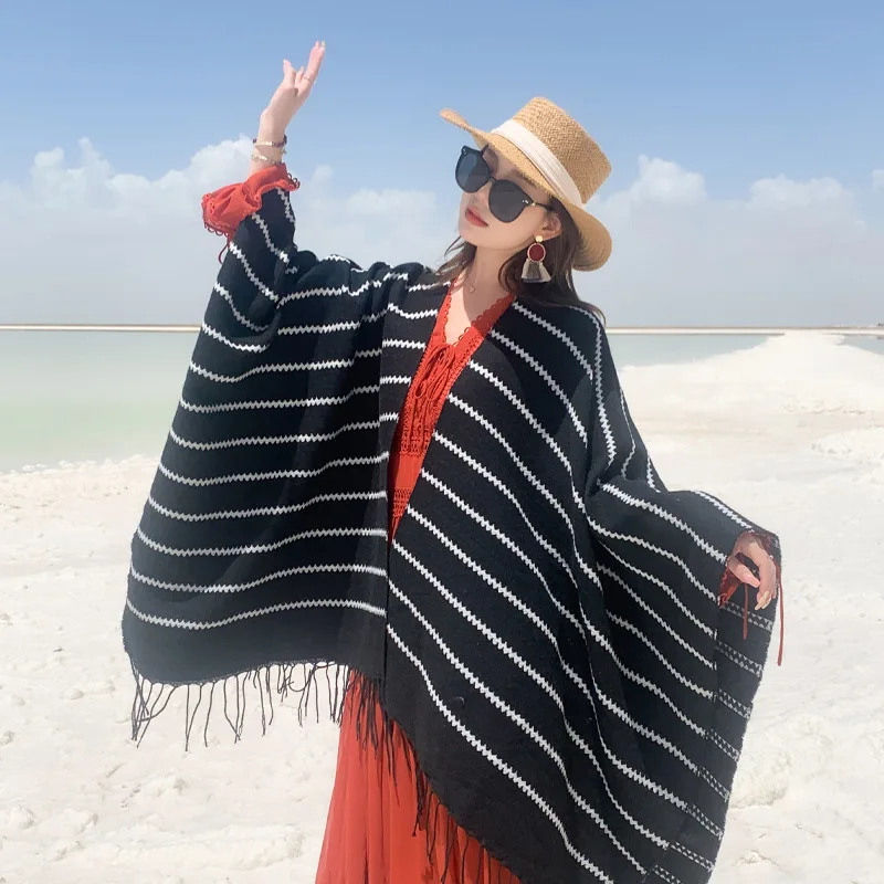 Poncho Mantel Shawl Reizen Gestreepte Dames Split Sjaal Etnische Stijl Gebreide Sjaal Warm Kwast Winddichte Cape Mode Damesjas