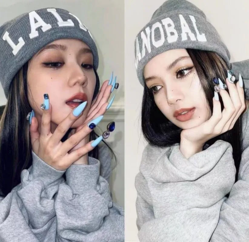 Jisoo LISA-gorro de lana para hombre y mujer, gorro de punto con la misma letra, color gris, tendencia de otoño e invierno, regalo para parejas, 2022