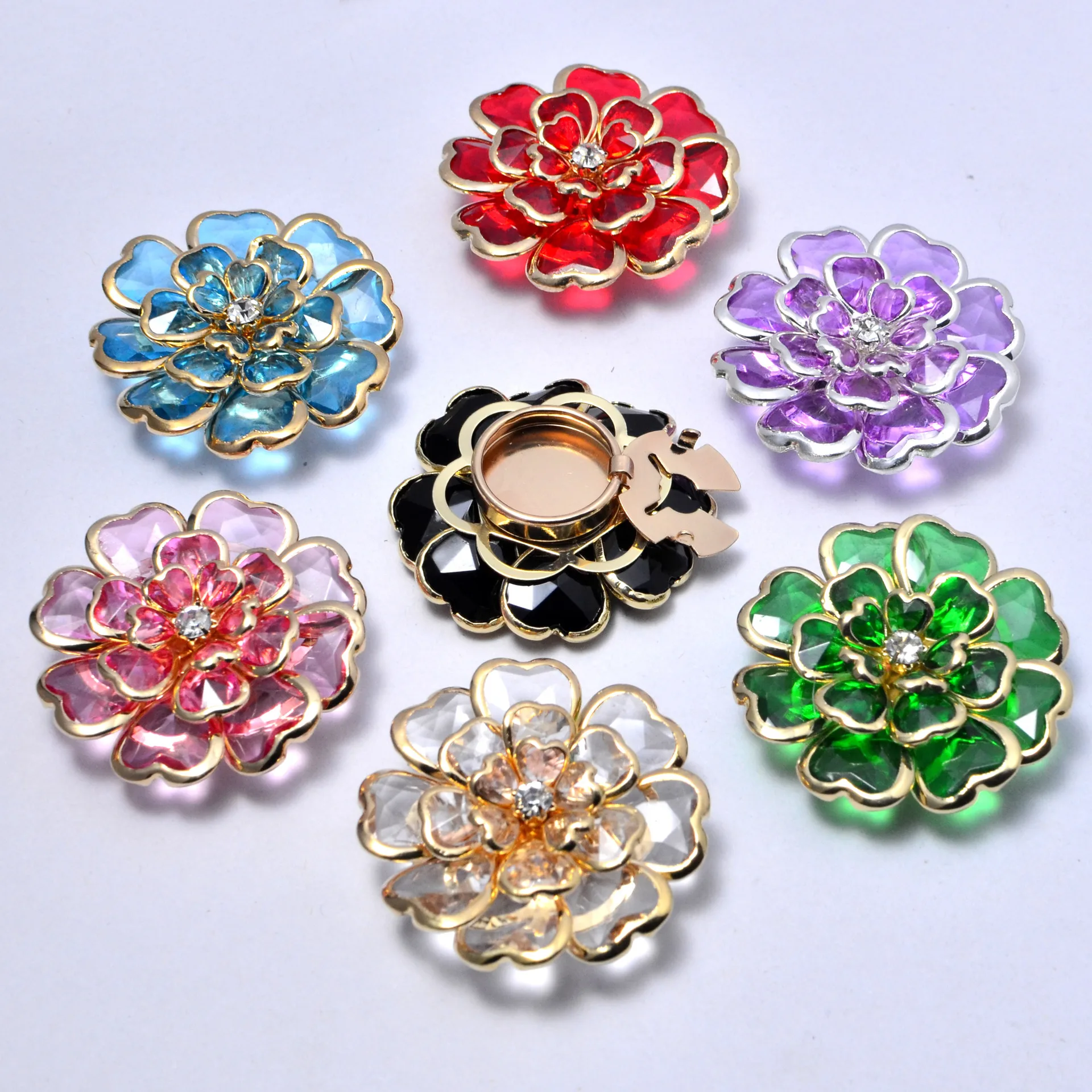 

1Pair Enamel Elegant Flower Button Cover Floral Sewing DIY Craft Decor Embellishment Clip on Jewelry for Women Blouses Cufflinks