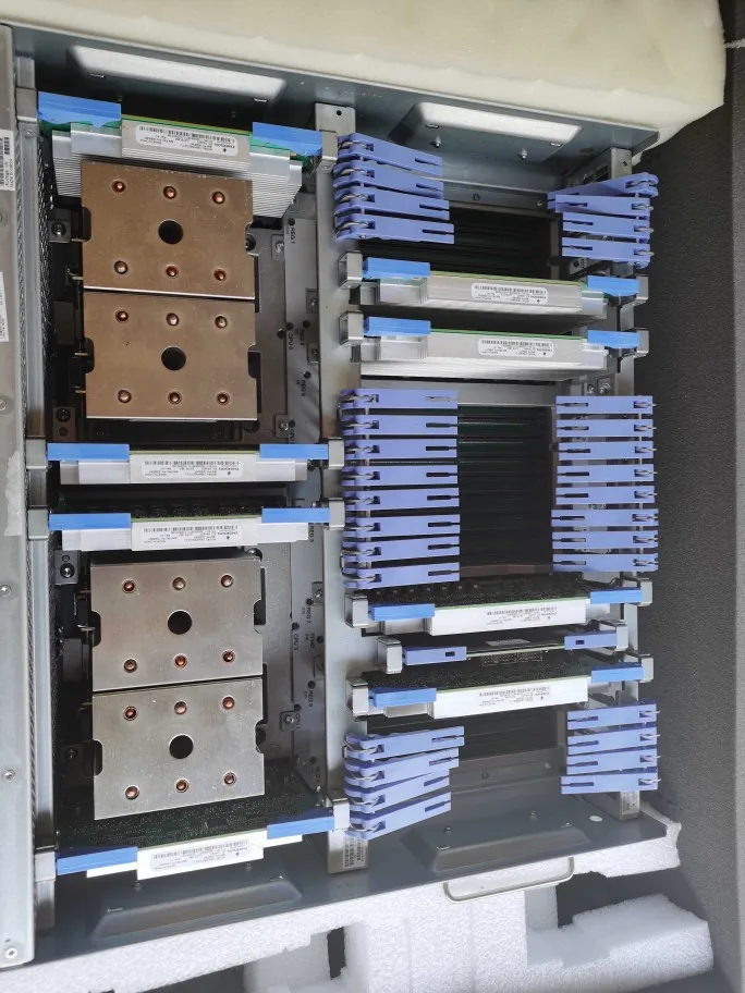 

Для IBM 9179 MHD P770 P780 CPU VRM 00E6369 00E6367 00E6371