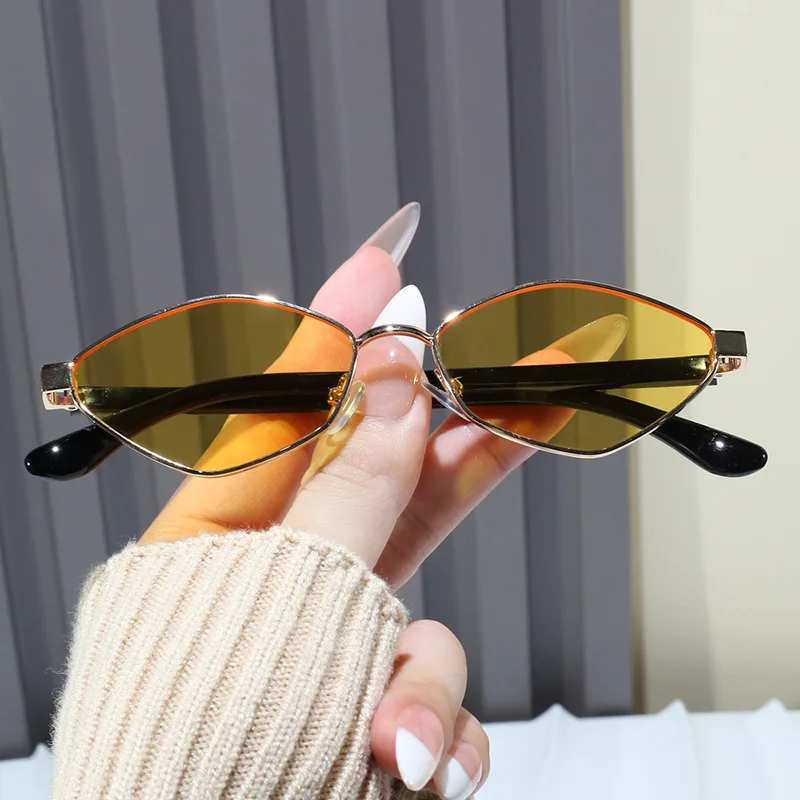 

Small Frame Diamond Shaped Irregular Sunglasses 2024 New Polygon Sunglasses Cat's Eye Ins Hot Women Sun Glasses Shades