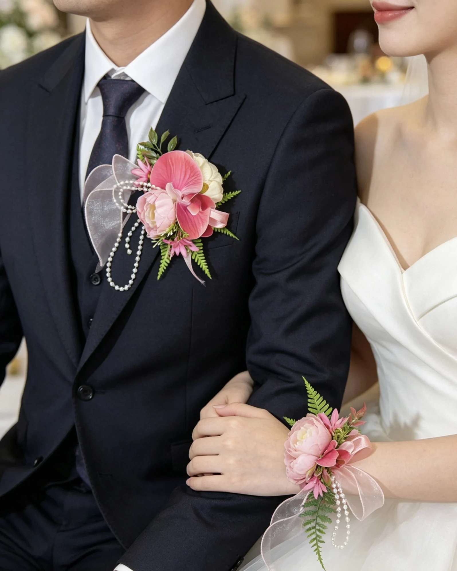 Ensemble de boutonnières et corsages d'orchidées faits à la main, violet/bleu/rose, fleurs de mariage uniques pour le marié et la mariée, parfait pour les mariages