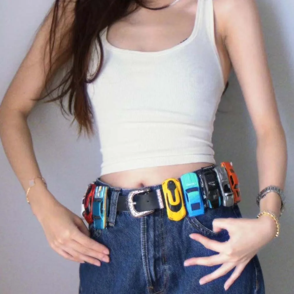 

Dopamine Racing Belt, Spice Girl Color Belt, Childlike Versatile Waist Jewelry, Personalized Car Waist Chain