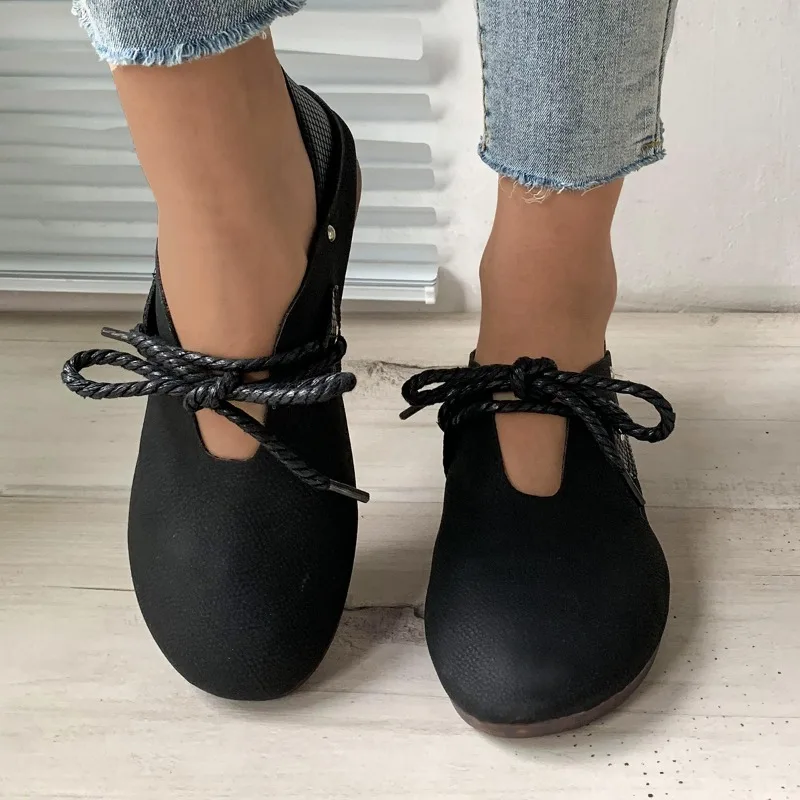 Sepatu kulit Oxford wanita, sneaker tunggal musim semi musim gugur baru, Kasut kulit Retro bertali ikat nyaman Anti slip