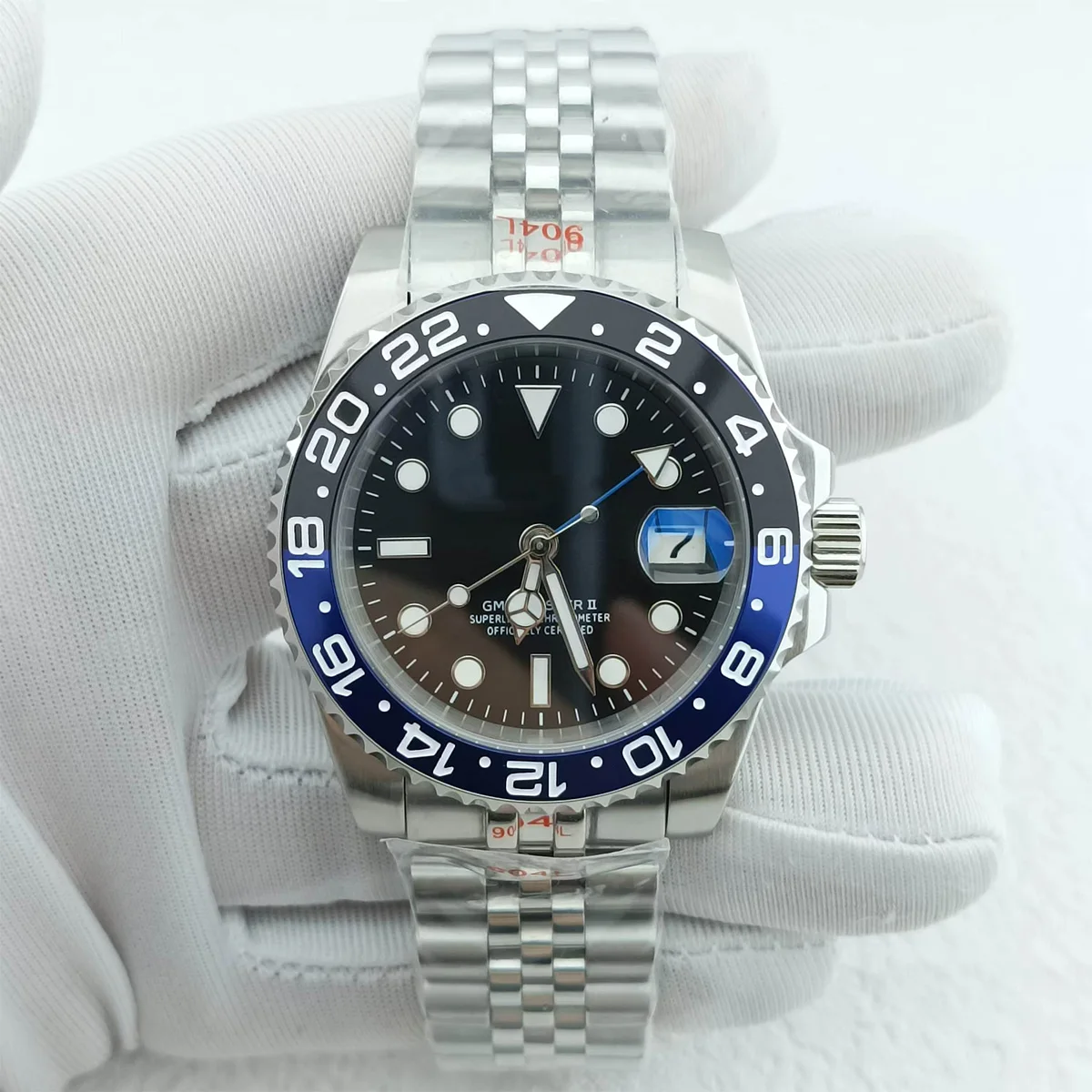 S-Logo GMT NH34 Edelstahl Leuchtzifferblatt Mechanisch Wasserdicht 40 mm Herrenarmbanduhr Installieren Sie das NH34-Uhrwerk