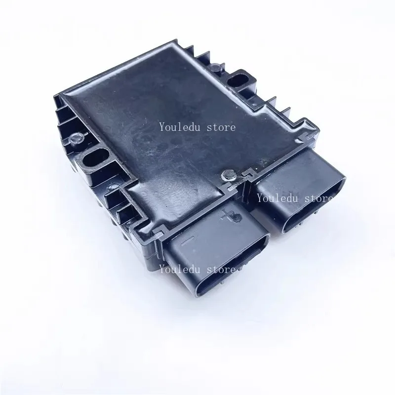 

Suitable for Huanglong 600, Huanglong 300, Jinpeng 502, Benelli 502C/752S Rectifier Regulator