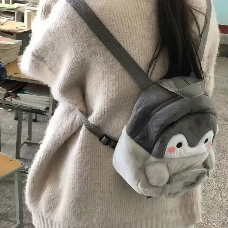 Simpatico pinguino di peluche borsa da donna dolce zaino Kawaii cartone animato pinguino bambola casual morbido zaino per bambini moda quotidiana