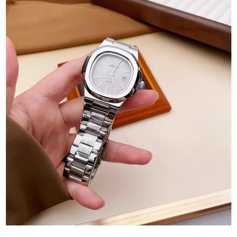 New retro style elegant women's watch classic simple student fashion trend automatic waterproof quartz women's watch
