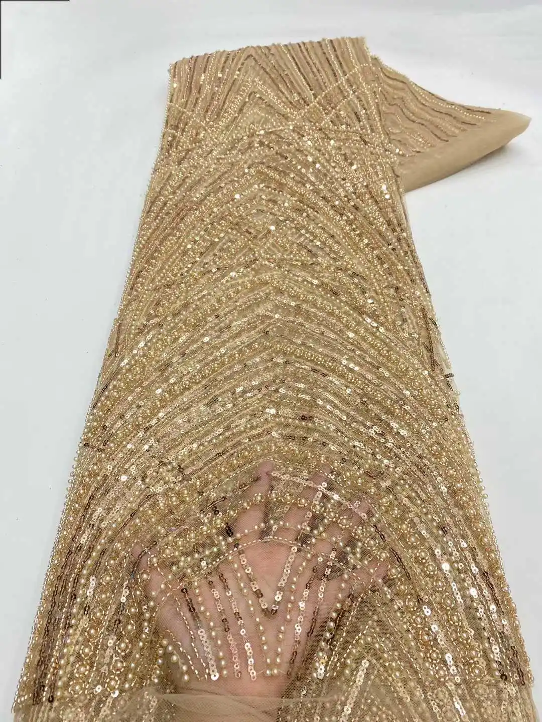 

2026 Luxury Elegant Handmade Embroidery Sequins Beaded Lace High Quality African Sequins Lace Fabric for Wedding Sewing