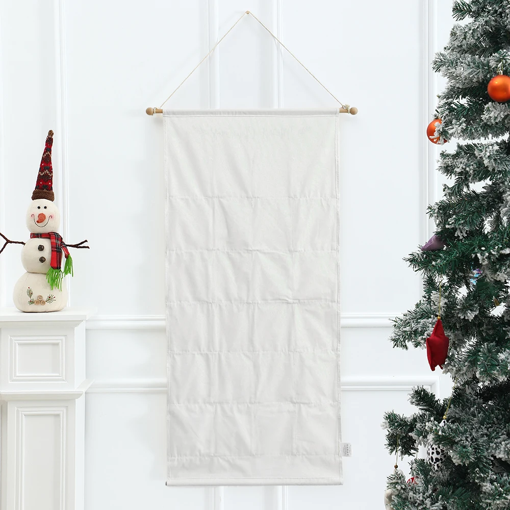 Weihnachts-Adventskalender aus Stoff zum Befüllen, für Kinder, mit Stäben und Seil, Wandkalender aus Stoff für Jungen und Mädchen, Frohe Weihnachten – Detail 3