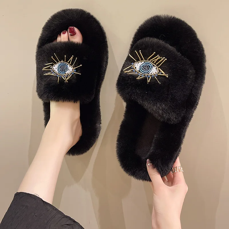 Women Winter Fashion Soft Warm New Comfort Flat Fur Slipper Outside Fluffy Slippers Indoor Soft Plush Shoe Women luxury Slippers