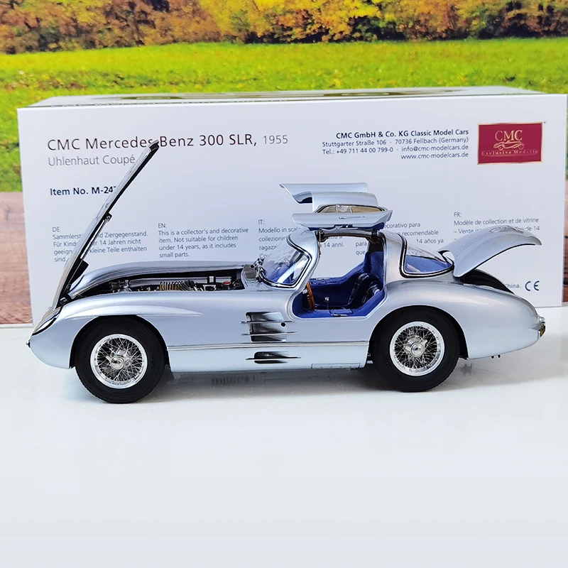 CMC 1:18,300SLR Uhlenhout red inside Blue inside alloy car model collection gift for friends and relatives M-243