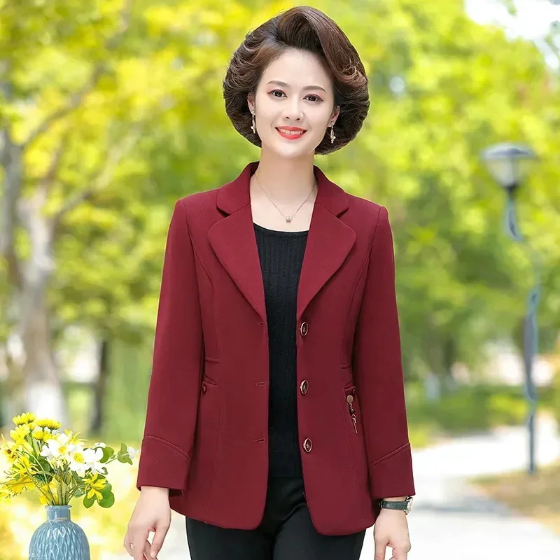 

Куртка среднего и пожилого возраста, женская осенняя новинка 2026, модная элегантная свободная короткая верхняя одежда, женское пальто, пальто