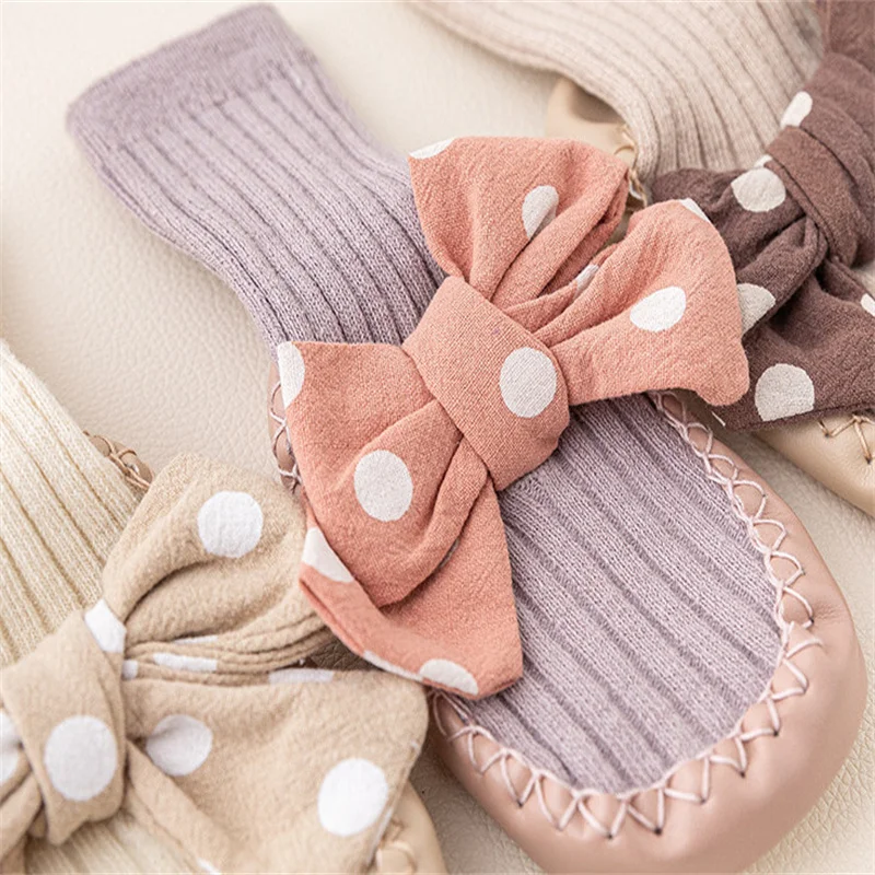 Lawadka Newborn Baby Socks With Rubber Soles Spring Dot Bow Infant Girls Boys For Socks Toddler Floor Anti Slip Shoes 0-18Months