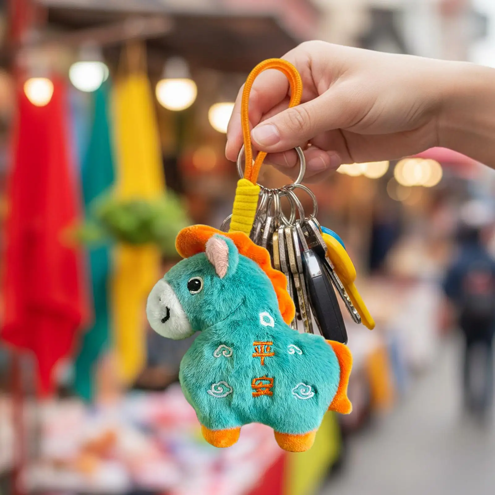 Koń Pluszak Zawieszka Błogosławieństwo Lalka Chiński Motyw Pluszowy Brelok ze Smyczą na Boże Narodzenie Nowy Rok Wiosnę