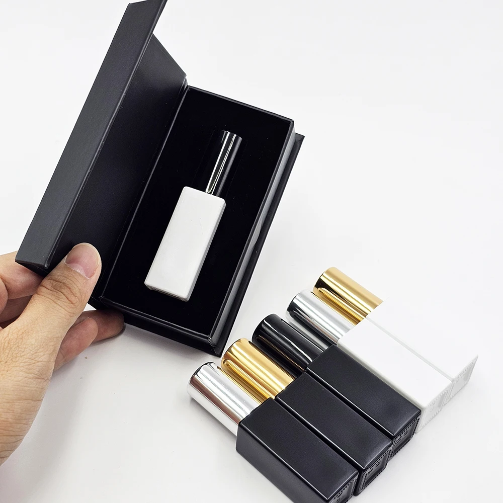 

20pcs 5ML Matte Black/white Thick Glass Square Perfume Spray Bottles Exquisite Reusable Perfume Bottle with Elegant Box Package