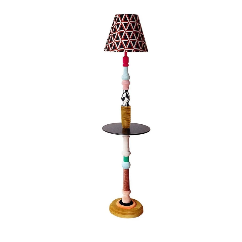 Floor lamp living room minimalist modern bedroom European-style creative coffee table lamp standing side table