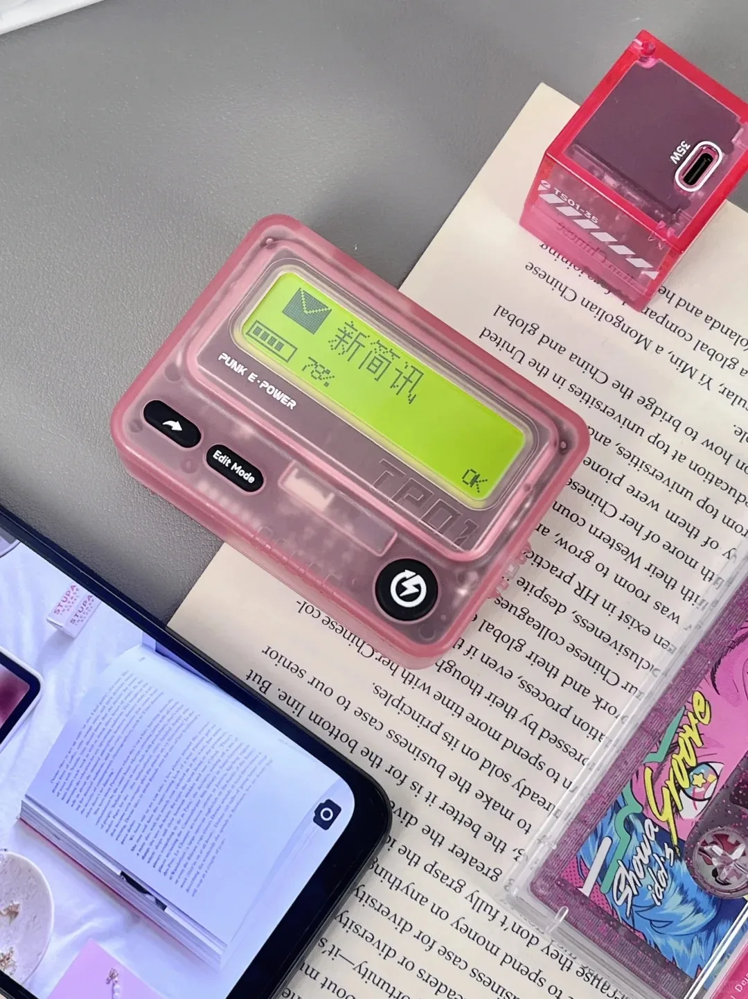 TROZK BB Beeper Mobile Power Bank Starlight สีชมพูโปร่งใส 10000 mAh Retro BP ออกแบบเครื่อง PD30W Fast CHARGING Power Supply