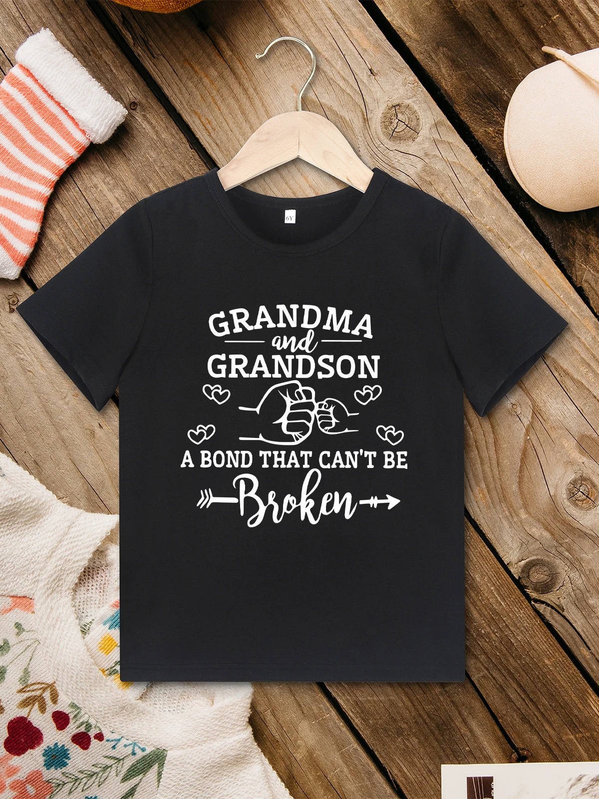 

Fashion Trend Boys Clothes “Grandma and Grandson a Bond That Can't Be Broken” Pattern Aesthetic Simple Kids T Shirt 3 to 7 Years