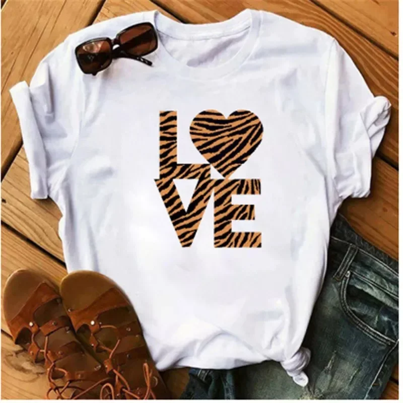 Explosive Leopard Print Heart Half Sleeve Loose White Retro Letter Shoulder T-shirt Women Short Sleeve Graphic T Shirts