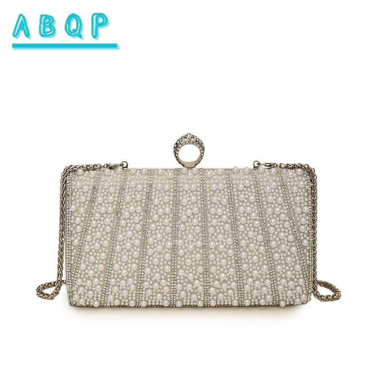 

Shoulder Bag Women's 2025 New Fashion Pearl Dinner Bags Niche Versatile Chain Crossbody Clutch Bag Large Capacity