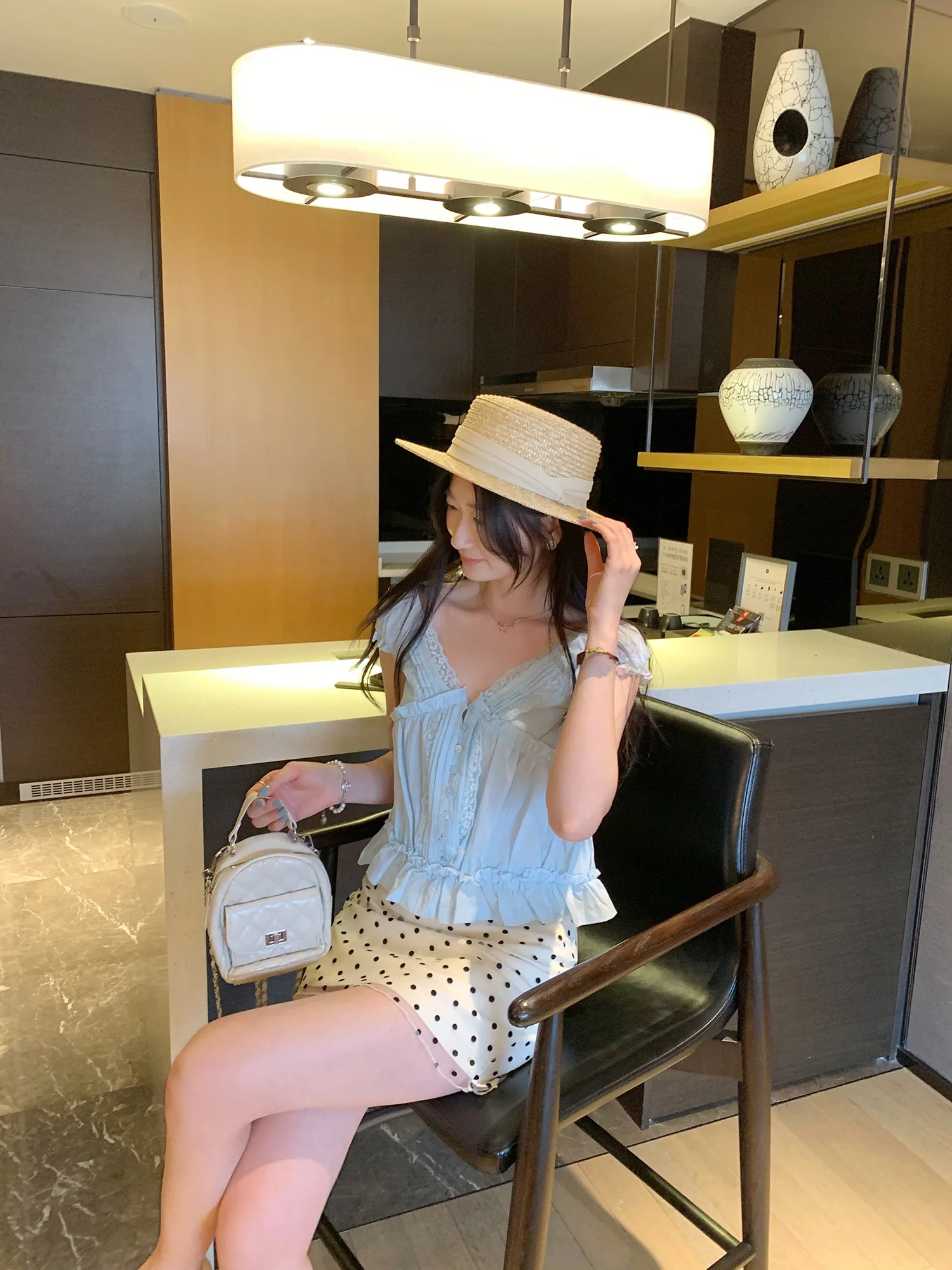 

Elegant Lace Splice Backless Chiffon Top Women's Summer Slimming Bubble Sleeve Fashionable French Style V-neck Open Cardigan
