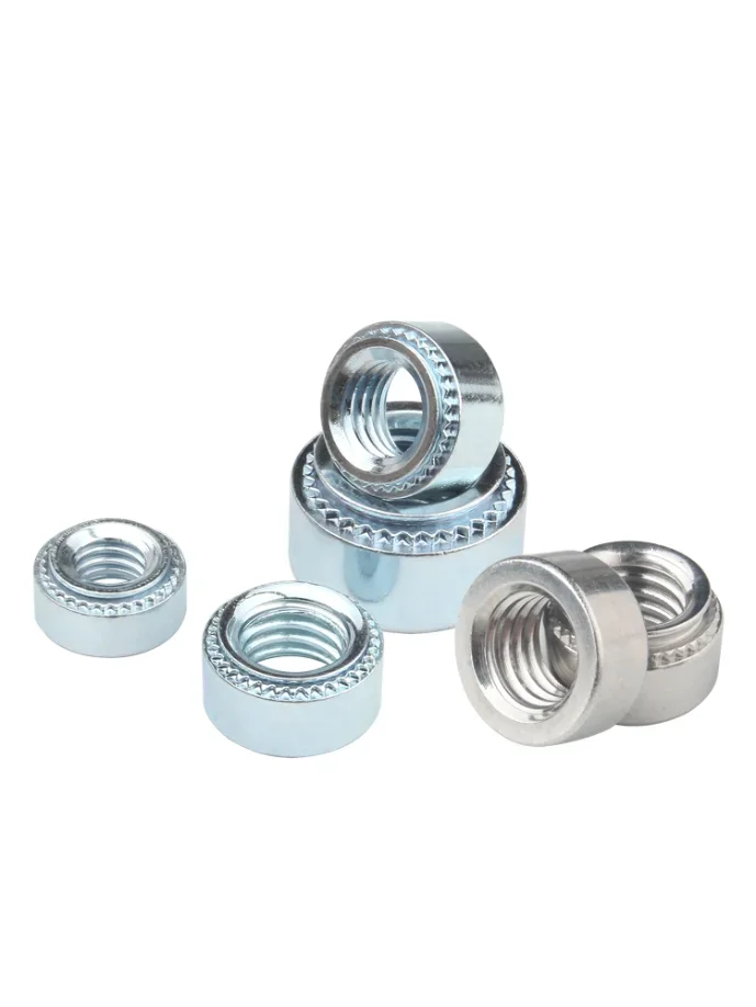 الجوز التثبيت الذاتي 304 الفولاذ المقاوم للصدأ المجلفن Swage الجوز M2 M2.5 M3 M4 M5 M6 M8 M10 التوصيل الجوز آلة أداة السحابات