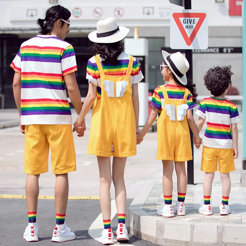 

Summer Family Matching Funny Outfit Dad and Son T Shirts + Shorts Two Piece Sets Cute Mom and Daughter Tops + Jumpsuit Wing Suit