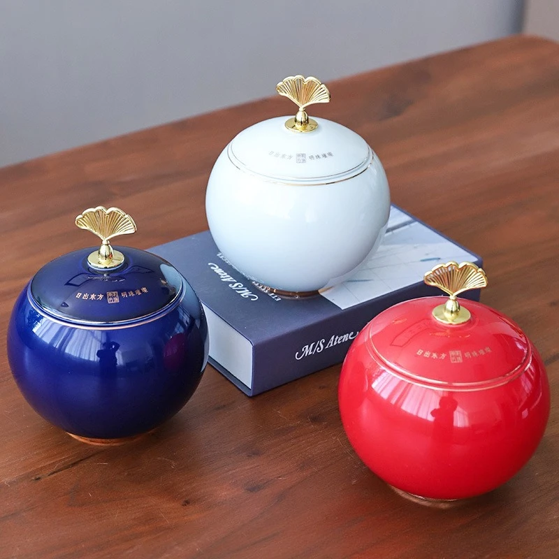 

Креативная фарфоровая герметичная банка для хранения, влагонепроницаемая банка для чая, контейнер для хранения еды и конфет, декоративная банка с узором в виде листьев гинкго