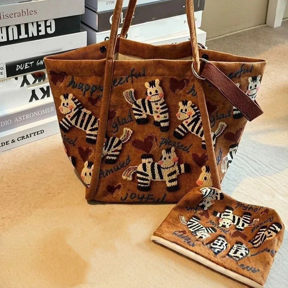 

Сумка для покупок, повседневная сумка-тоут с лошадью, корейский стиль, сумка на плечо с принтом пони, большая вместительная милая новогодняя сумка для хранения