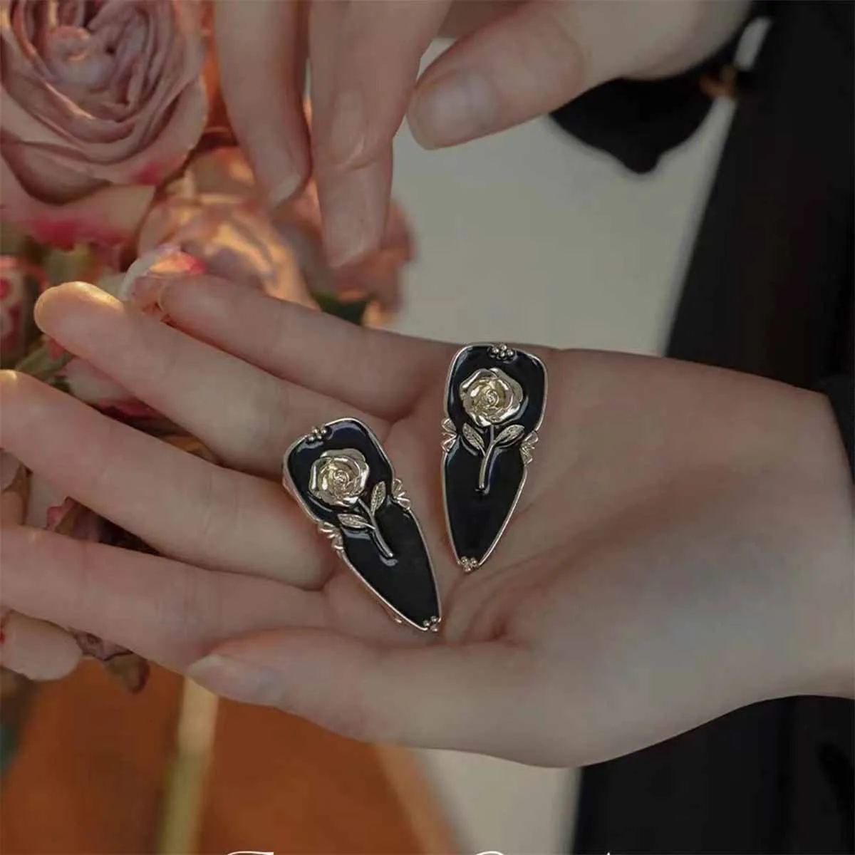 2pcsretro light luxury super flash diamond hairpin clip women's bow side clip bangs broken hair duckbill clip