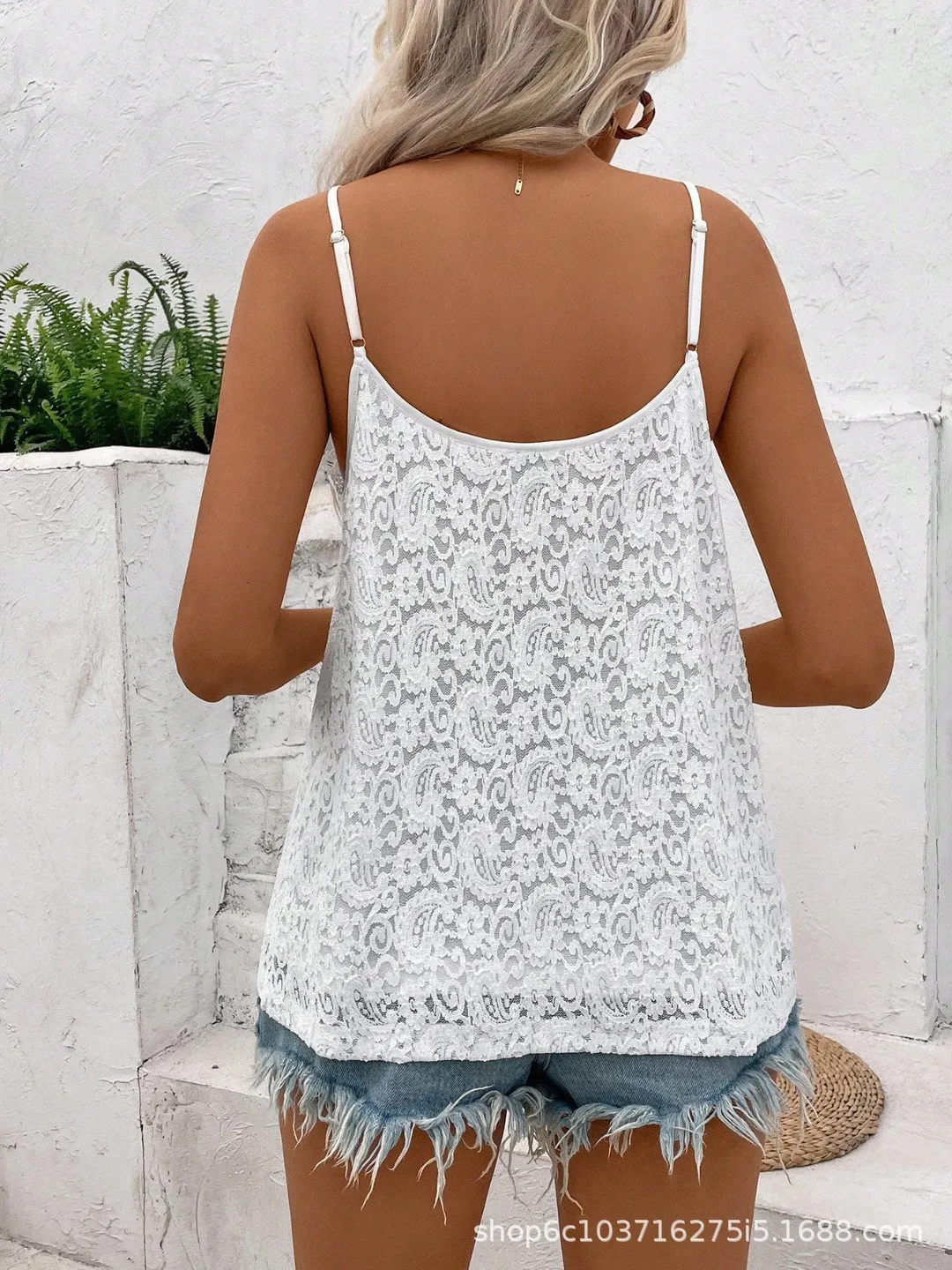Women Y2k Camisole White Lace Thin Strap Tank Top Loose Fit V Neck Sleeveless Top Cropped Lace Sheer Vest Scalloped Edge
