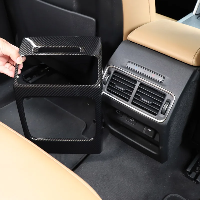 

For Land Rover Discovery Sport 2024-2025 ABS Carbon Fiber Car Rear Air Outlet Decorative Frame Sticker Car Interior Accessories